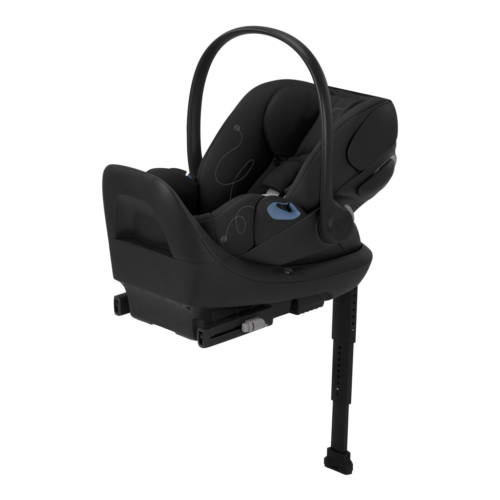 CYBEX  Cloud G lux baby car seat with rigid latch system 