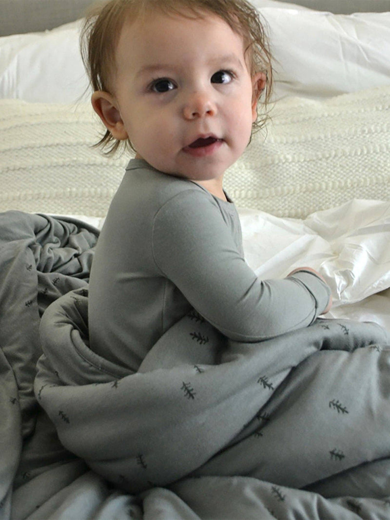 Gunamuna Cloud Comforter Blanket in Forest, perfect baby blanket for cozy naps.