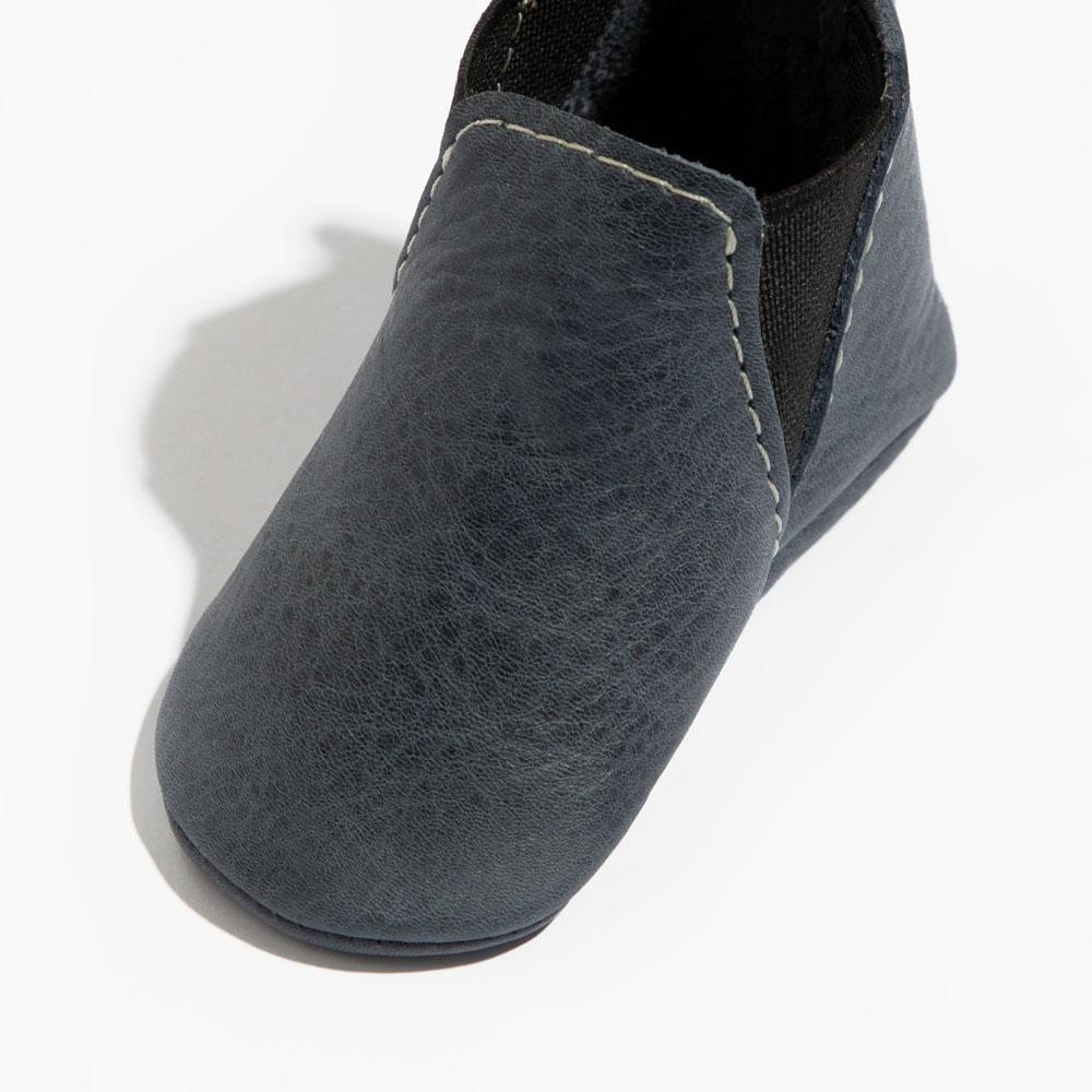 Freshly Picked Alta Chelsea Boot baby shoe close-up, pull-on elastic sides