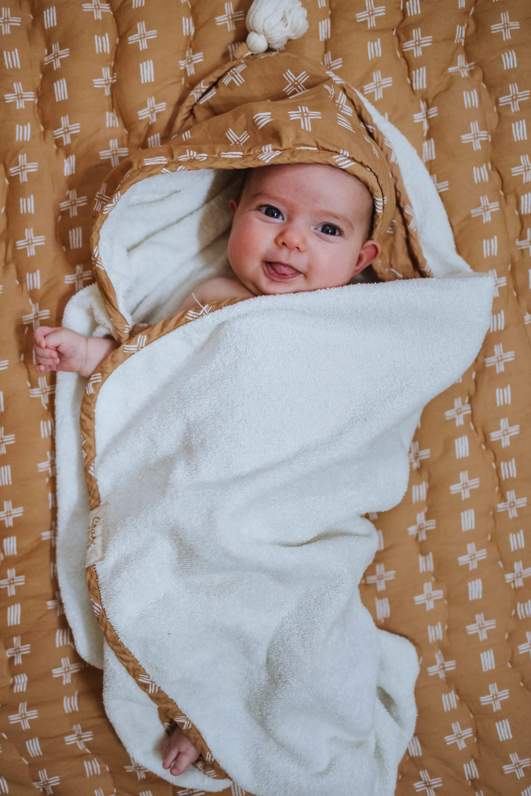 Crane Baby Ezra Hooded Towel, soft hooded baby towels designed for warmth and absorbency after every bath.