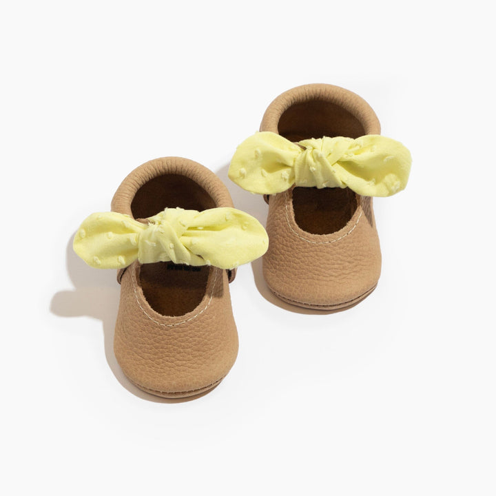 Banana Cream Knotted Bow Shoe