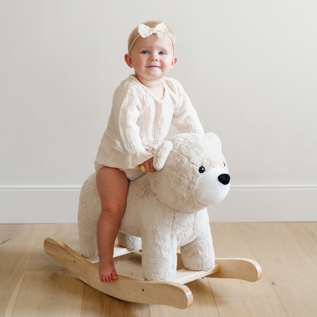 Soft + neutral, the Saranoni Bear Stuffed Animal Rockers style adds charm to nursery dŽcor and works as an adorable animal rocker for play.