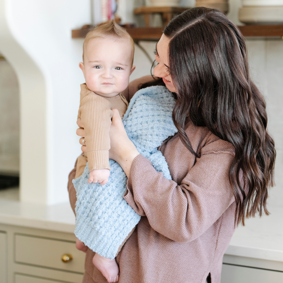 Breathable softness defines the Blue Jay Saranoni Waffle Knit Mini Blanket, making it one of the softest Soft baby blankets options.