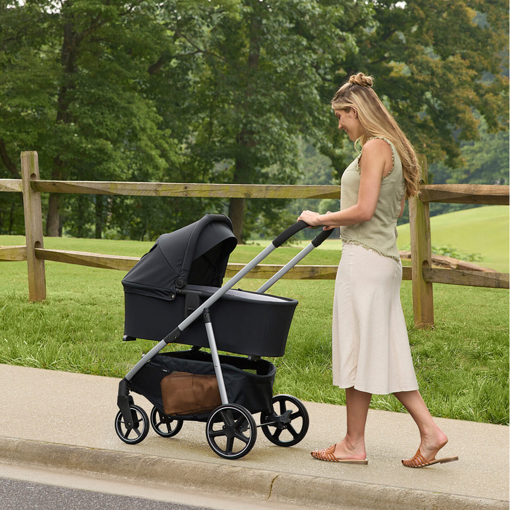 Britax Zinnia Bassinet for baby strollers