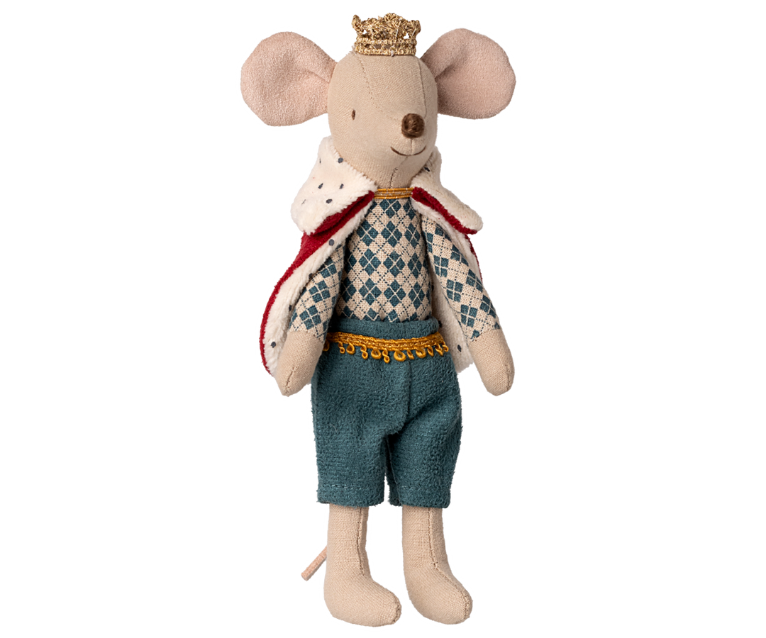 Regal and tiny, the Maileg Dad King Mouse brings charm to any Maileg mouse scene.