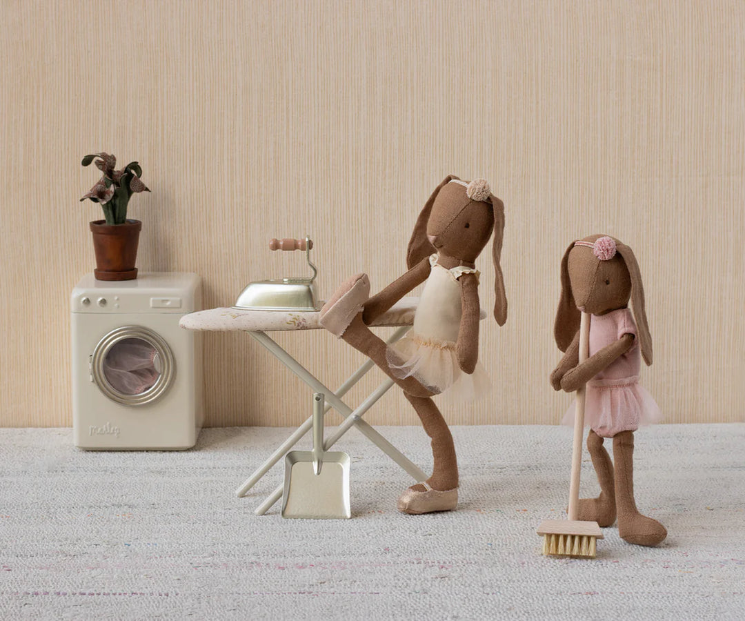 The Maileg Iron and Ironing Board, Miniature brings gentle routines into imaginative Maileg dollhouse play