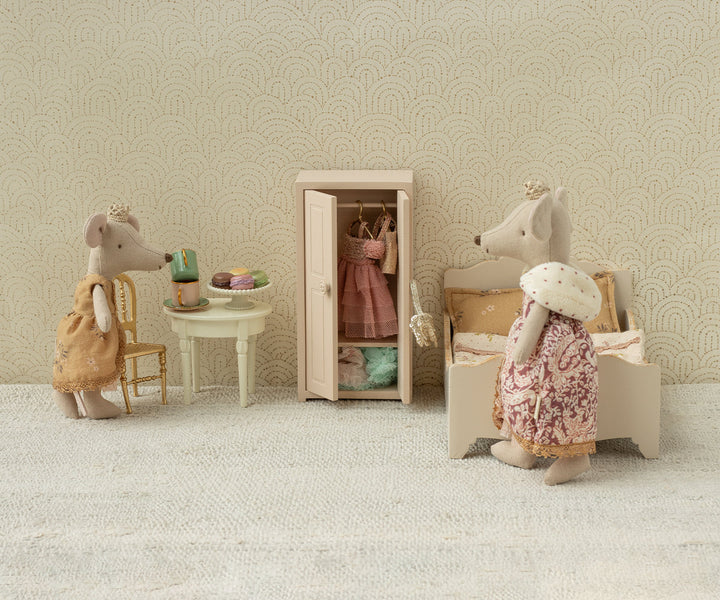 Charming Maileg SuitCasa design photographed to pair seamlessly with your favorite stuffed dolls.