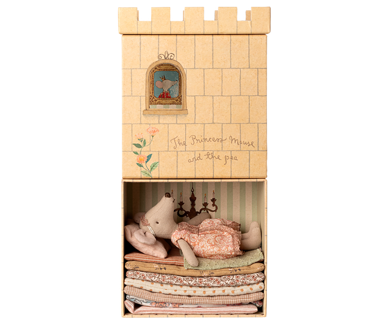 maileg princess and the pea mouse in castle with blankets