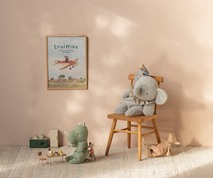 Maileg Poster - Louimax - Airplane dollhouse accessory