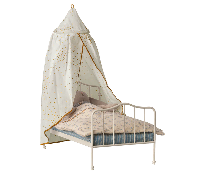 Delicate details make the Maileg Bed Canopy, Miniature in off white a charming addition to Maileg nursery toys collections