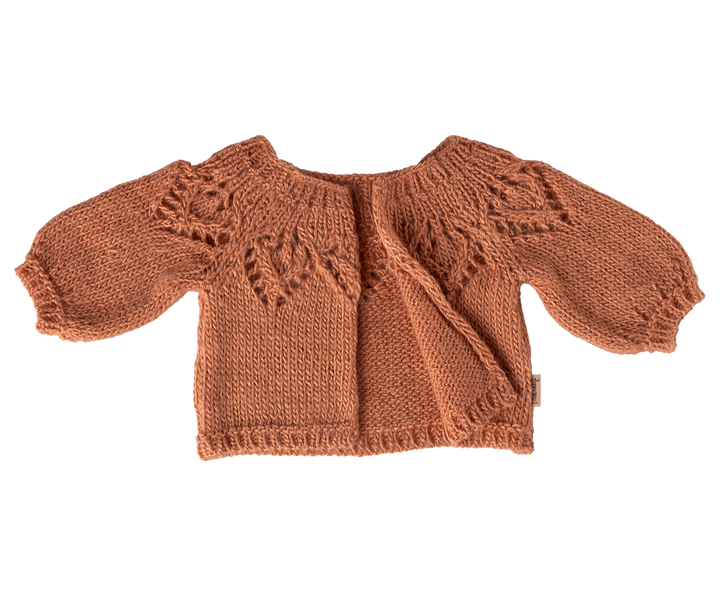 Maileg size 4 vintage rose cardigan close-up showing lace knit pattern and button detail