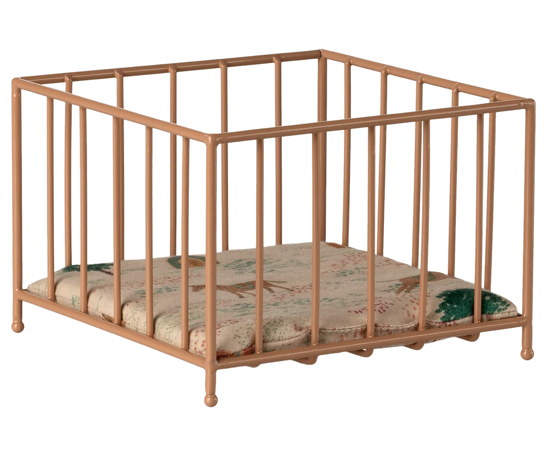 Maileg Micro Playpen Ð Dark Powder in a deep pink tone, compact dollhouse furniture for miniature nursery play