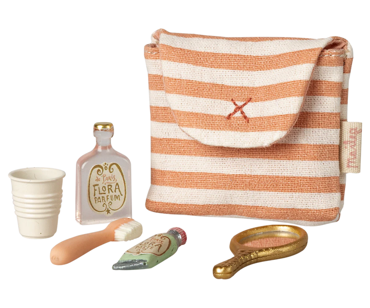Maileg Mouse Toothbrush Set Coral Stripe – children's toothbrush holder with two toothbrushes in coral stripe design, flat lay