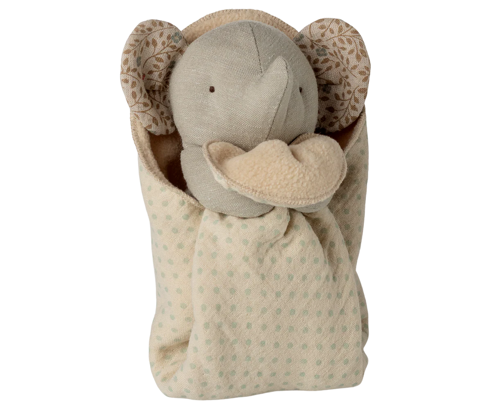 Maileg Mini Elephant Lullaby Friend Iron Grey close-up – embroidered face and grey velour texture detail on musical plush