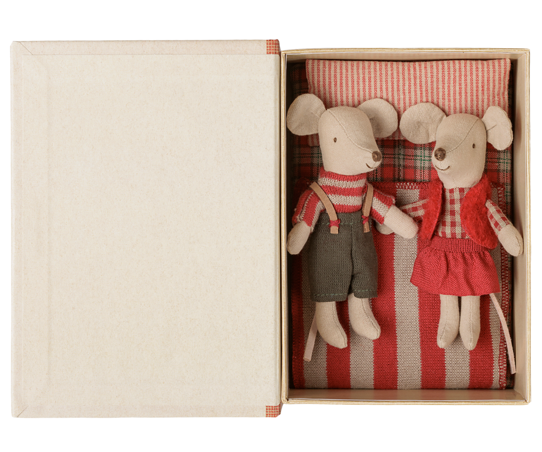 Closed Christmas Tales storybook by Maileg holding twin Christmas mice inside