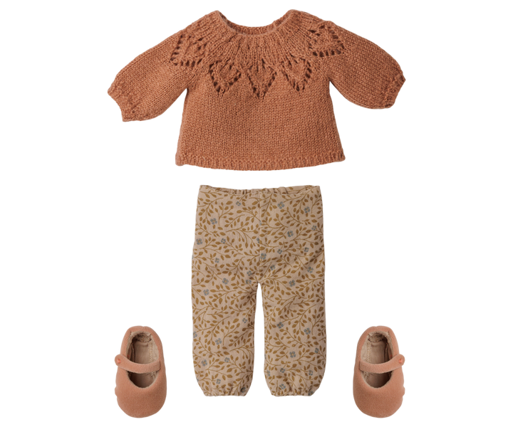 Maileg knitted sweater, floral pants, and matching shoes, dressed bunny outfit for Size 3