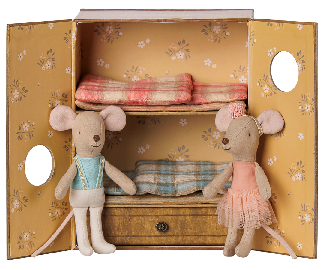 Little sister mouse rehearses at the mirrored barre in this Maileg Ballet mice in dance studio playset