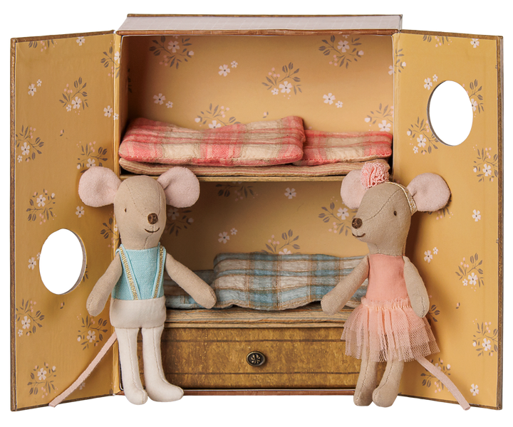 Little sister mouse rehearses at the mirrored barre in this Maileg Ballet mice in dance studio playset