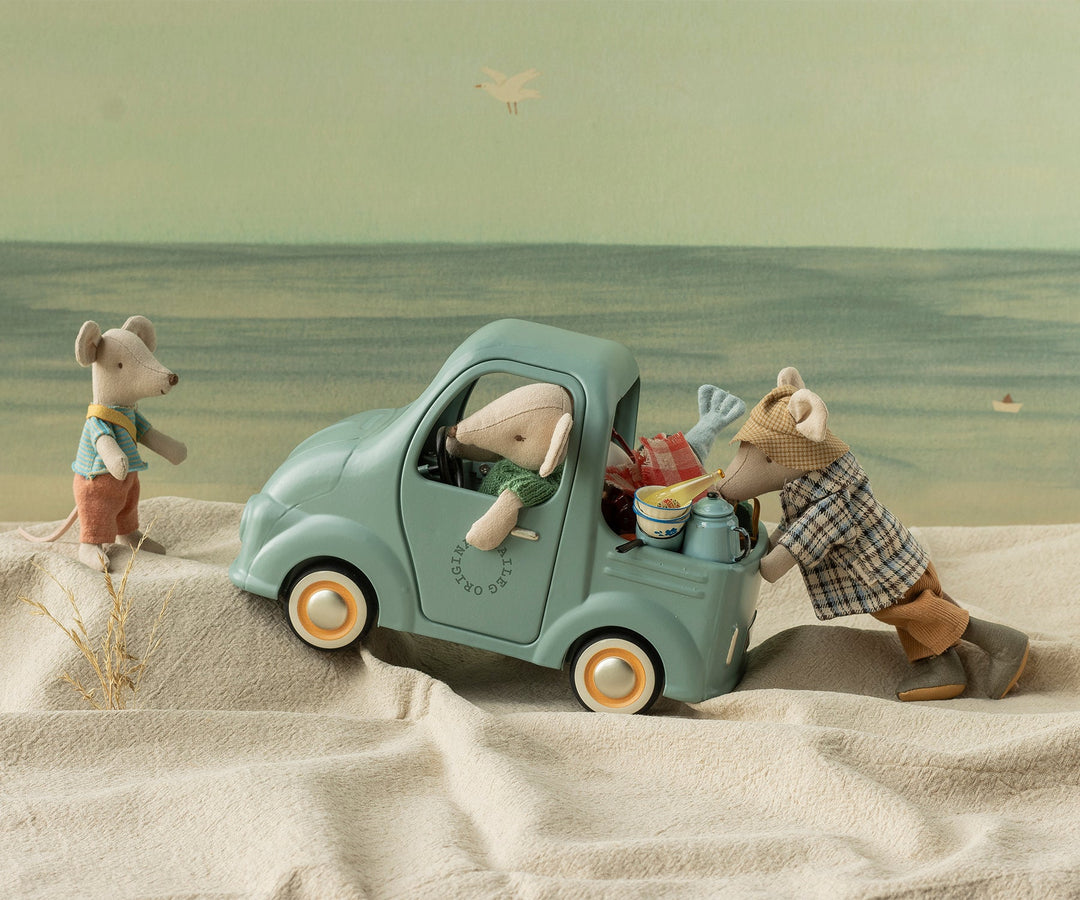 Boxed Maileg Mouse Truck, collectible metal toy vehicle ready for gifting and dollhouse play