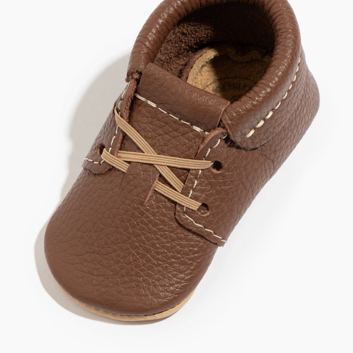 Freshly Picked Chestnut Oxford baby shoe angled view, classic dressy style