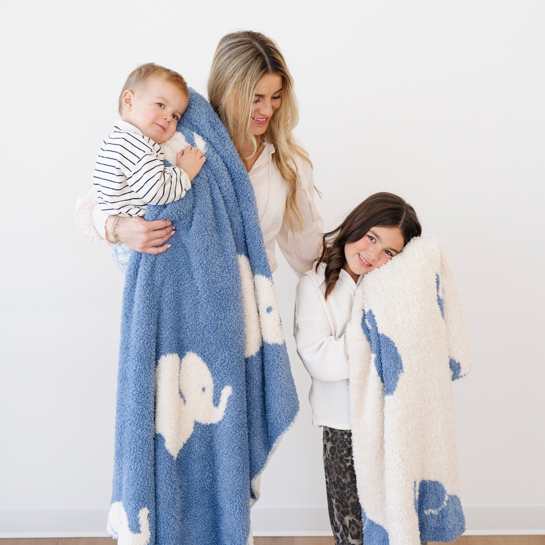 The Elephant Saranoni Double-Layer BAMBONI¨ Mini Blanket offers gentle coziness Ñ a perfect soft baby blanket for naps and playtime.