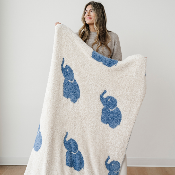 Elephant animal print Saranoni Double-Layer BAMBONI¨ Toddler Blankets offer dreamy softness as baby blankets.