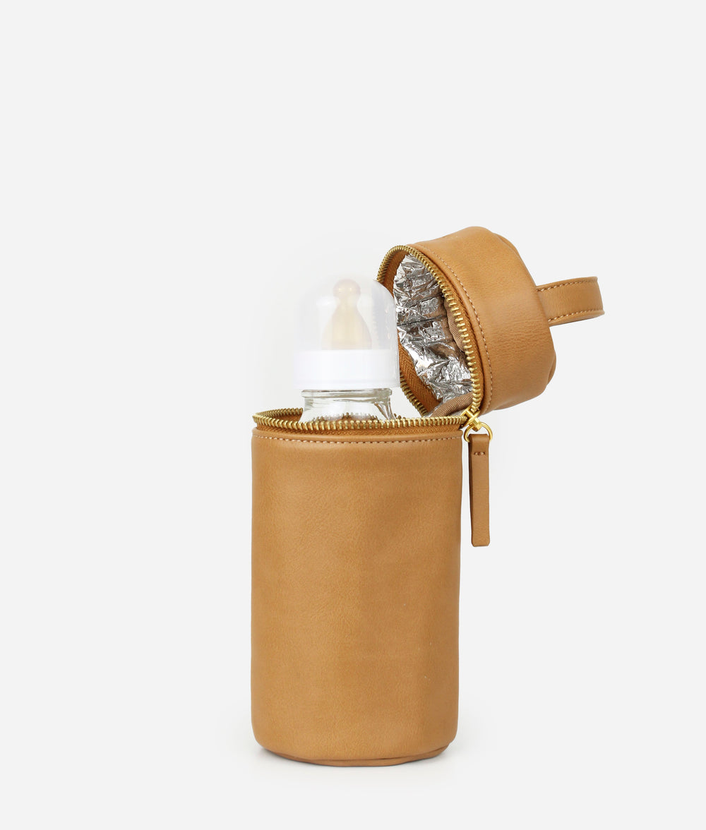 Fawn Design Bottle Bag in natural colored aesthetic with insulated inside for both warm and cold bottles