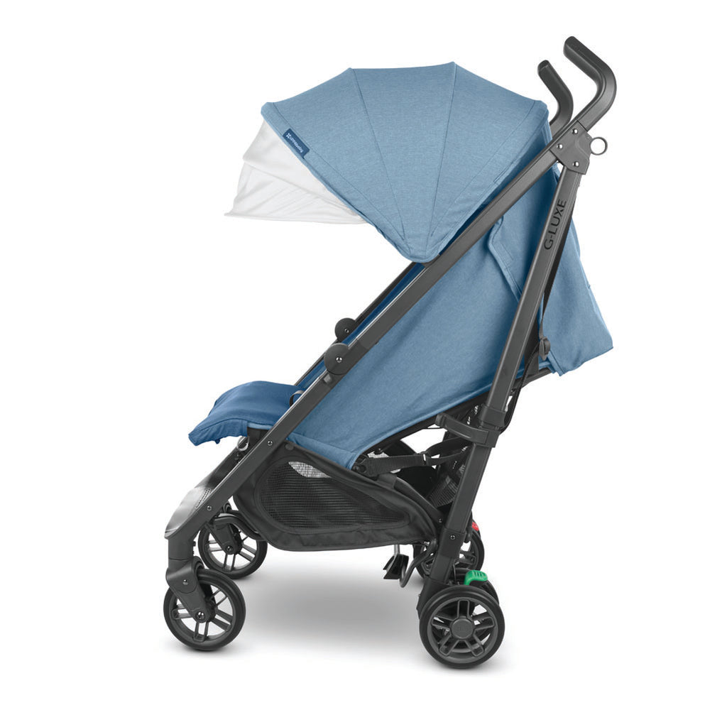 Gluxe Stroller by Uppababy with the canpoy down in the color charlotte 