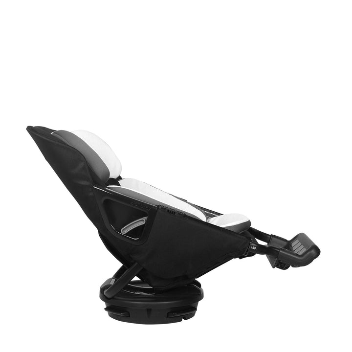 Closeup of Orbit Baby G5 Stroller Seat Black perfect for an everyday stroller setup with added convenience.