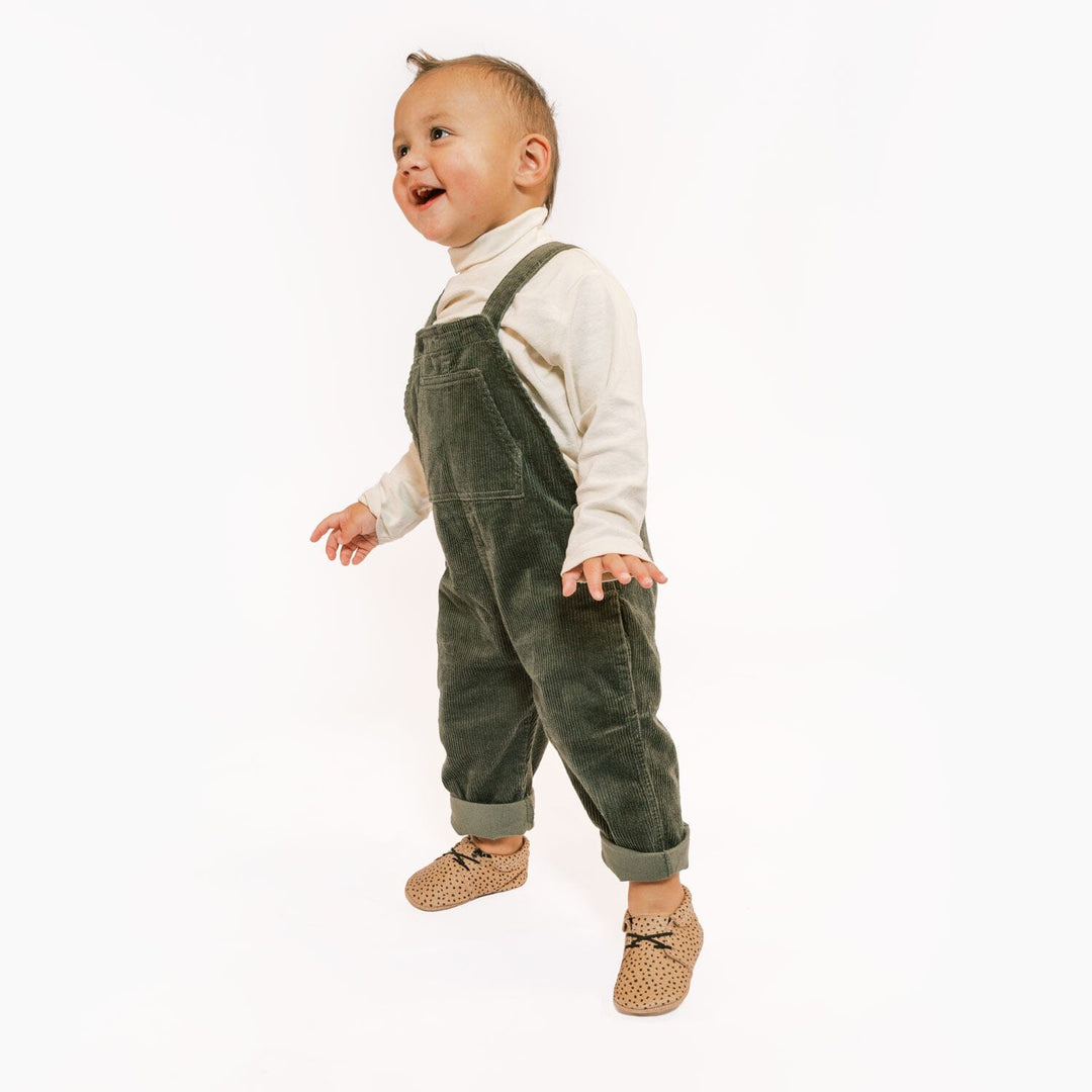Freshly Picked Almond Speckles Oxford baby shoes on baby, first steps style