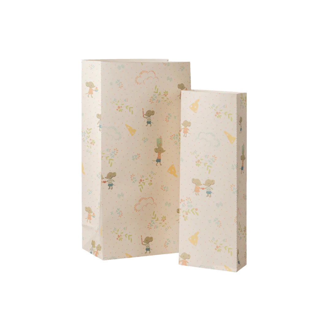 Maileg Medium Gift Bag Have a Mice Day styled – medium Have a Mice Day print paper gift bag