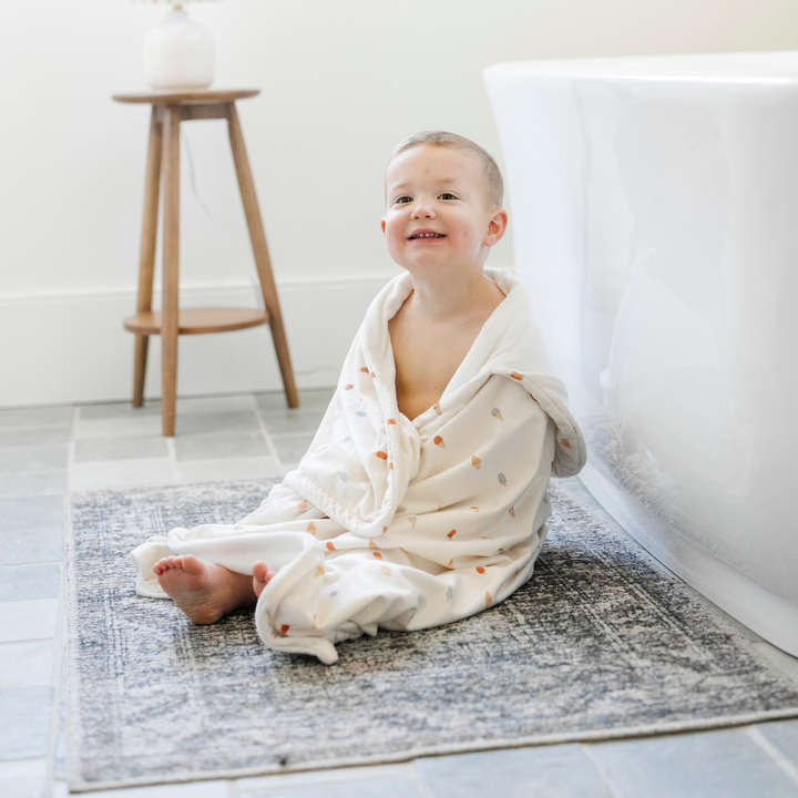 Wrap up kids in Saranoni Hooded Towels in Ice Cream, a kids hooded towel for quick drying and comfort.