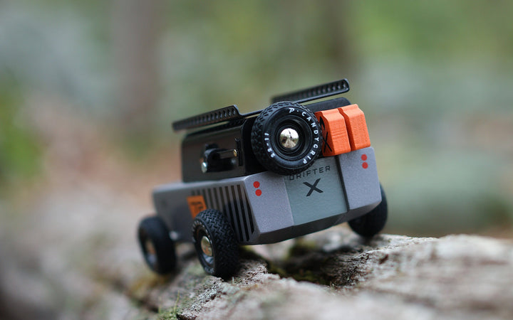 Detail view of the Plantoys Drifter Kodiak captures its bold geometric lines, offering a modern take on the classic toys car.