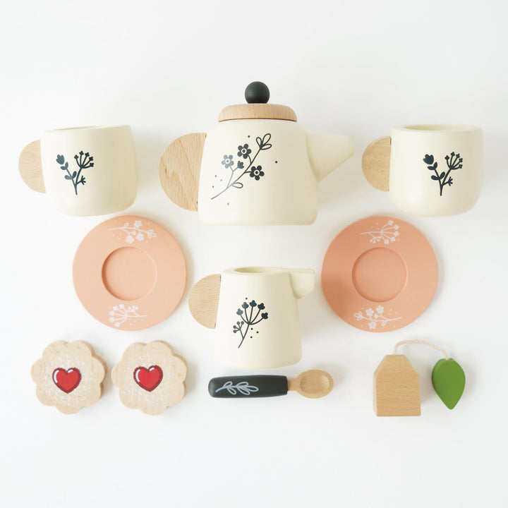 Le Toy Van tea set kitchen toy