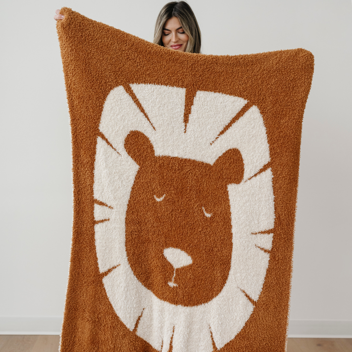 Lion animal themed Saranoni Double-Layer BAMBONI¨ Toddler Blankets add rich plush softness for best baby blankets.