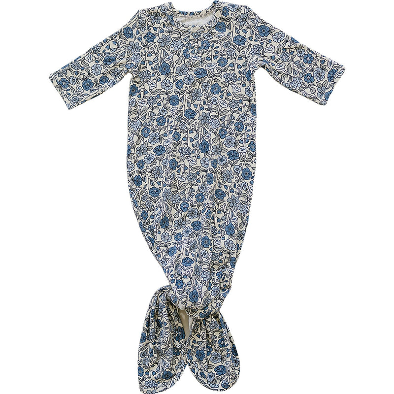 Breathable and soft, the Mebie Baby Bluebell Pointelle Bamboo Knot Gown is a lovely option for lightweight baby pajamas