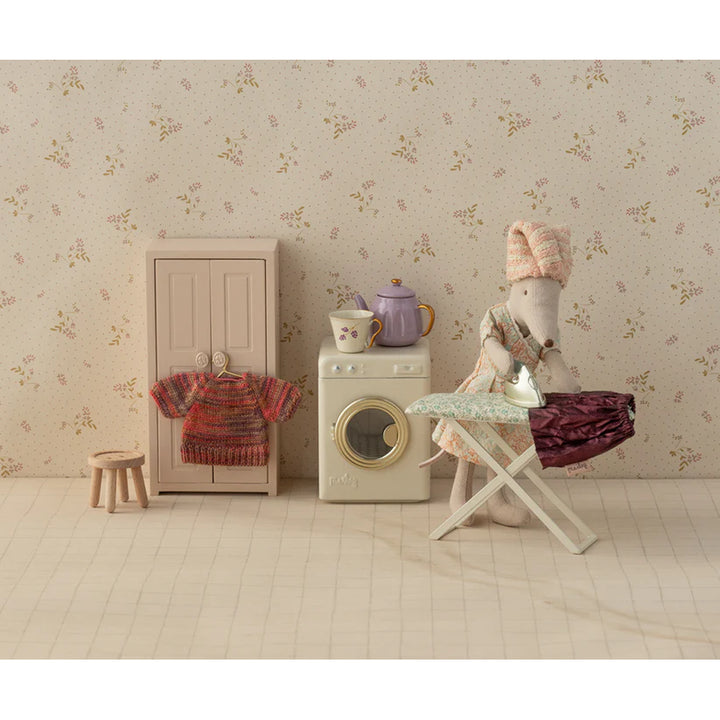 Maileg Mum Mouse accessories, pink skirt and knit top outfit set