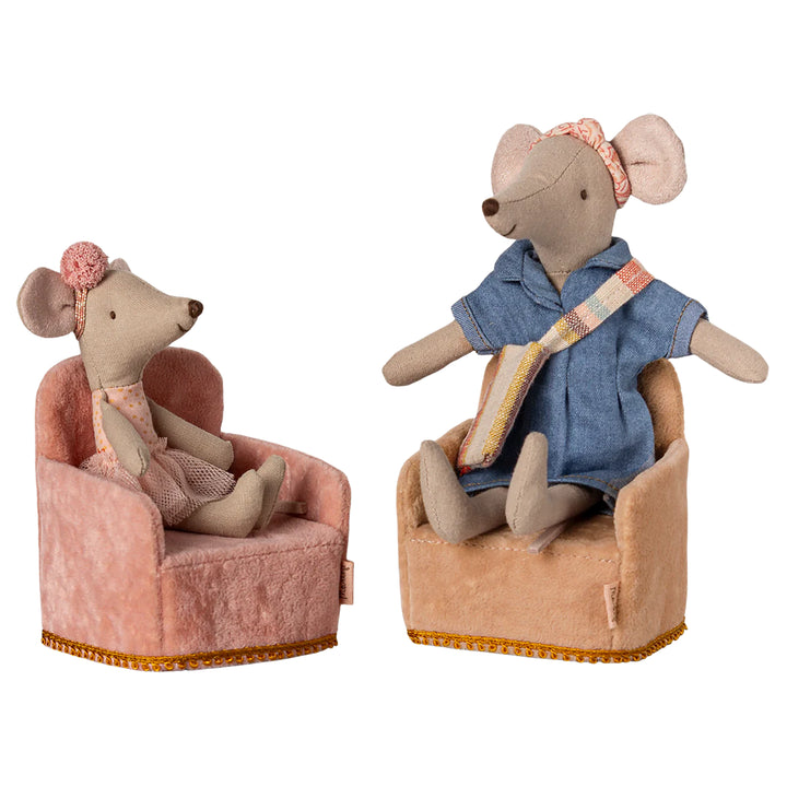 Maileg Folding Chairs, ideal for Maileg mice playtime