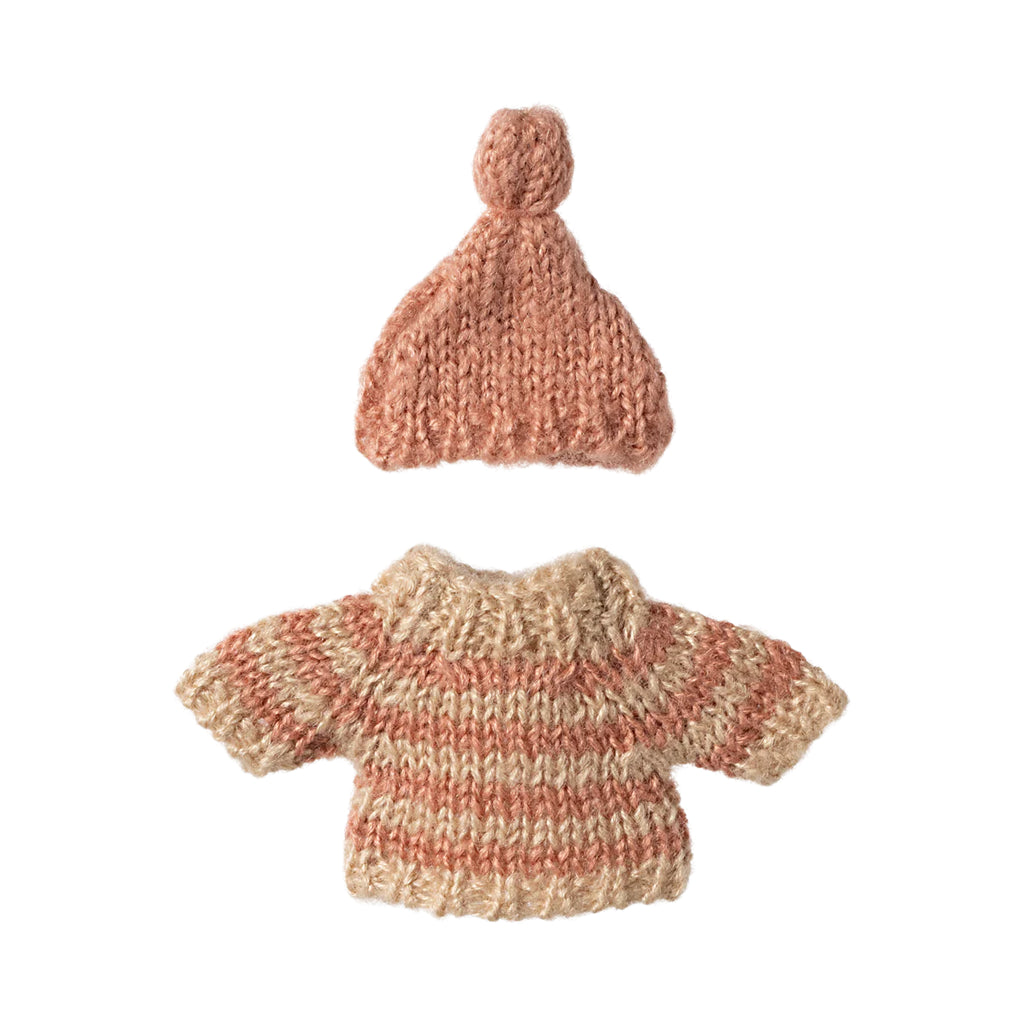 Maileg Knit Sweater and Hat for Big Sister Mouse, perfect for Maileg mouse house