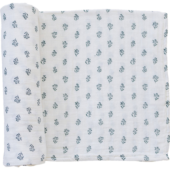 Mebie Baby Cream Berry Muslin Swaddle Blanket keeps your baby cozy with a soft baby swaddle.