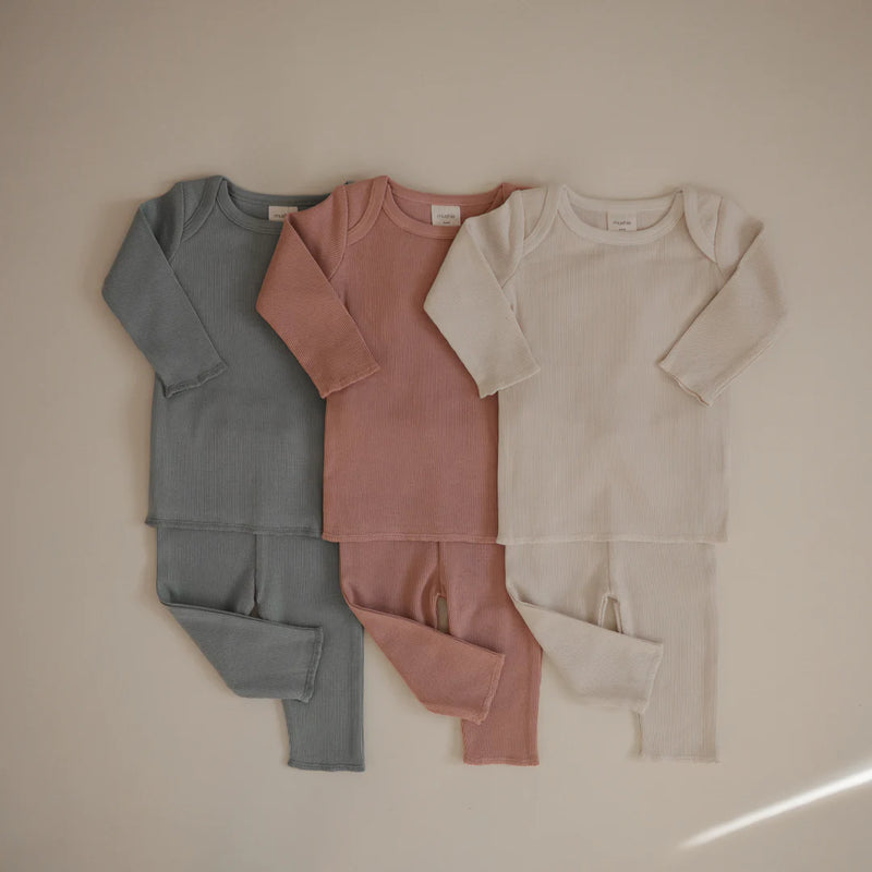 mushie organic cotton baby set with pant and shirt 