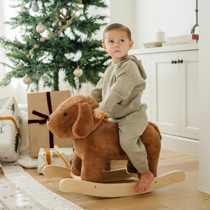 Effortlessly soft and plush, this Saranoni Puppy option delivers a timeless animal rocker your toddler will actually use daily.