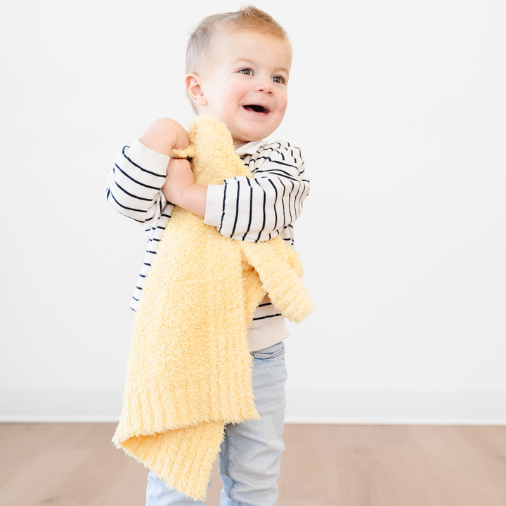 The Sunburst Saranoni BAMBONI¨ Mini Blanket delivers ultra softness Ñ truly the best toddler blanket for cozy naps.