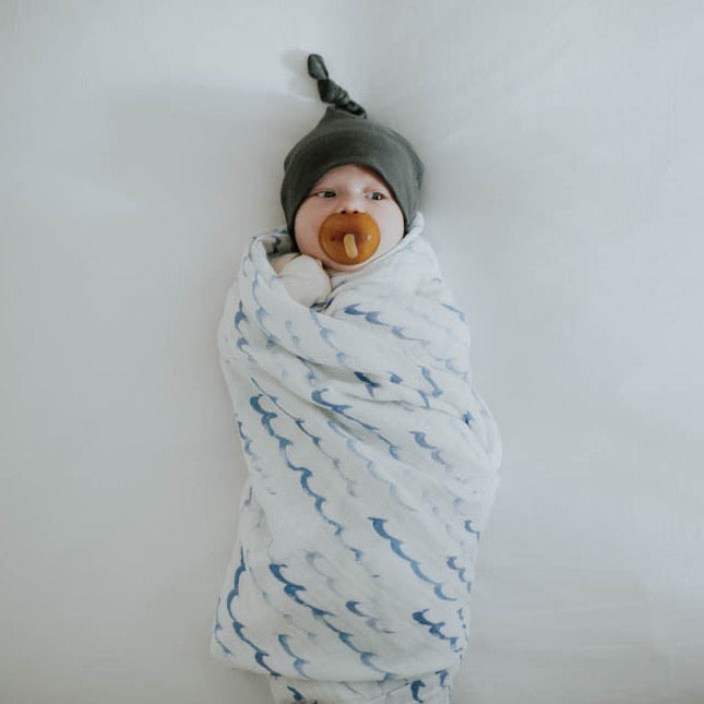 Infant-friendly Little Unicorn Cotton Muslin Swaddle Blanket 3 Pack - Shark 2, muslin blankets baby