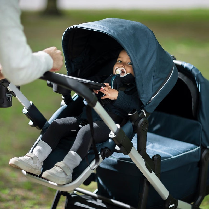 thule stroller