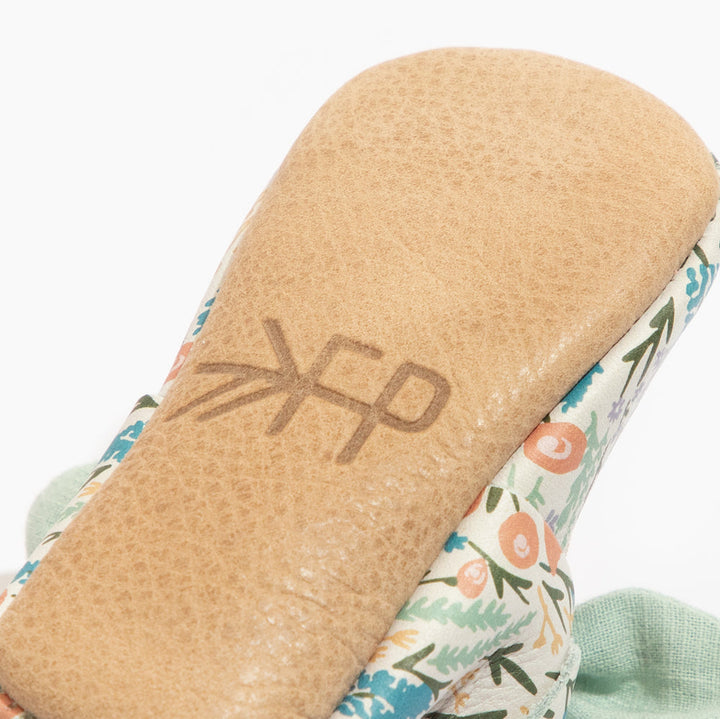 Wallflower Knotted Bow Moccasin