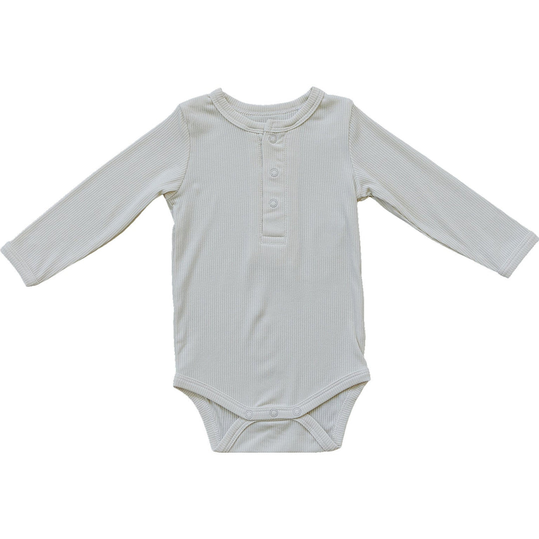 Mebie Baby Cream Bamboo Snap Long Sleeve Ribbed Bodysuit front view product photo highlighting the long sleeve baby bodysuit