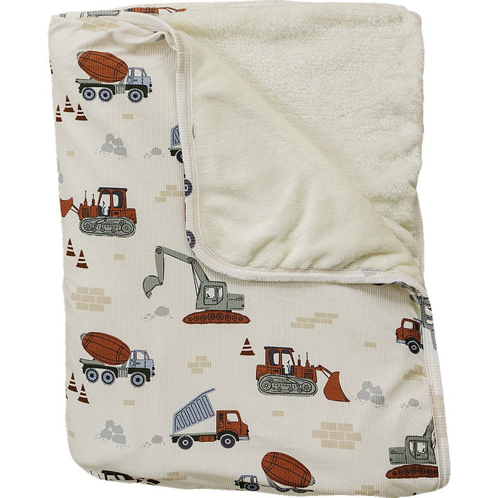 Mebie Baby Construction Trucks Ribbed Bamboo Fleece Quilt keeps your little one warm as a soft baby blanket.