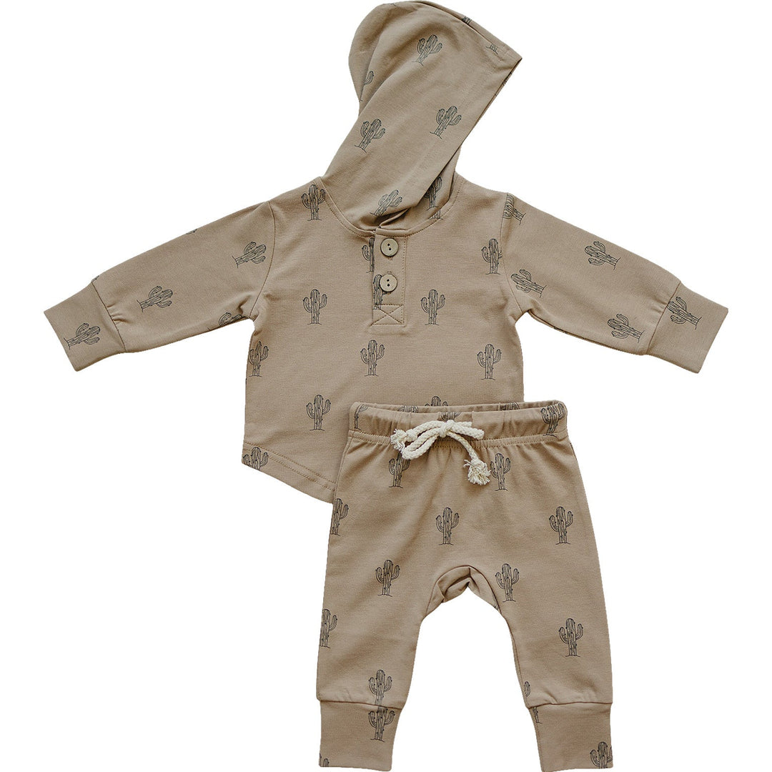 Playful cactus details make the Mebie Baby Cactus Hooded Set a fun choice for everyday baby clothes