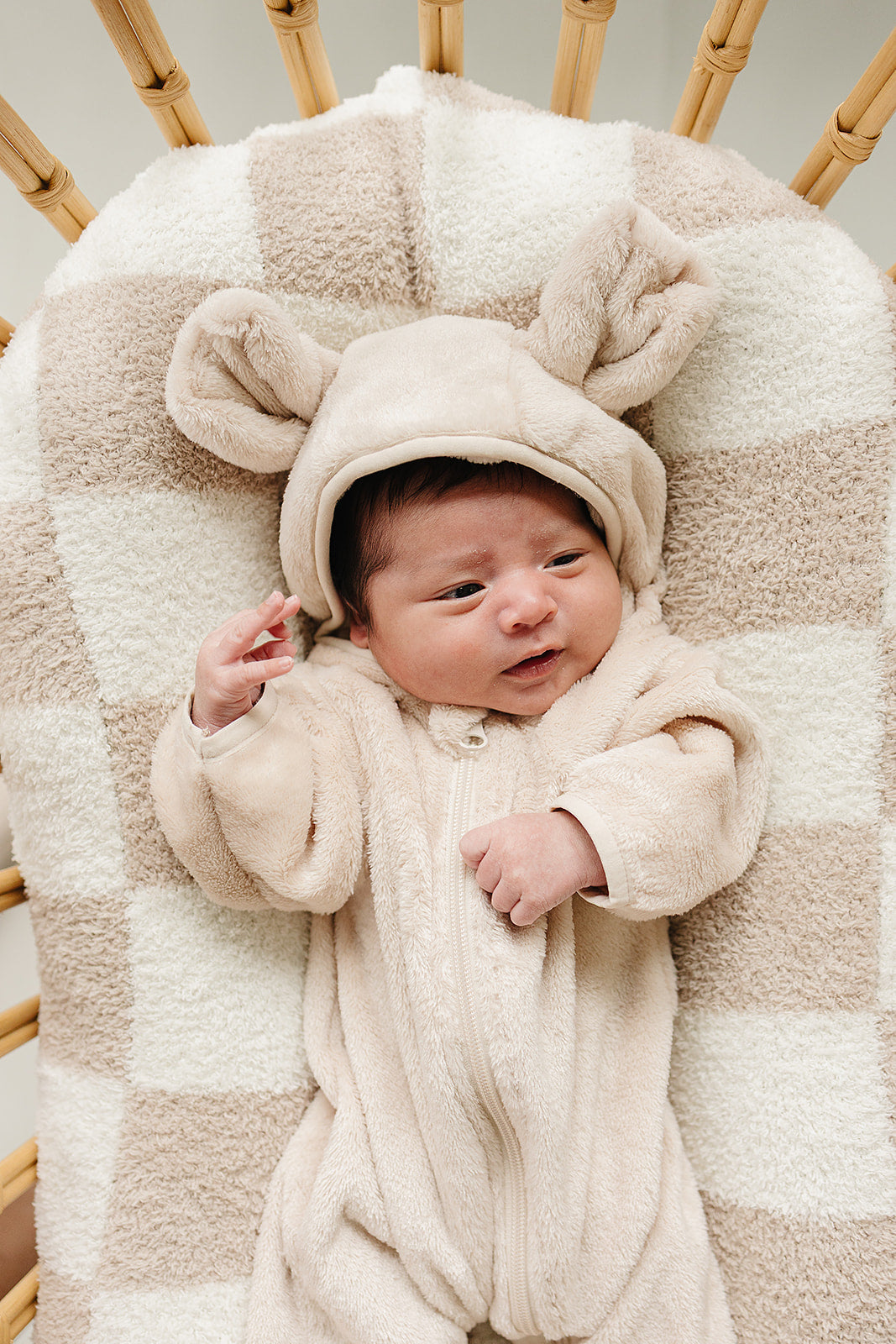 Designed for all-day warmth, the Mebie Baby Fleece Bear Hooded Zipper is a top choice for baby onesies